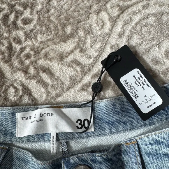 Women's Blue Jeans - Picture 2 of 3